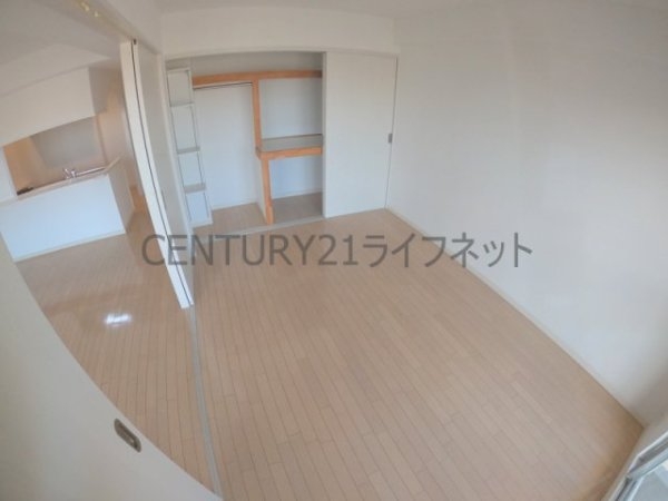 ファミール北大阪リバーサイドB棟
