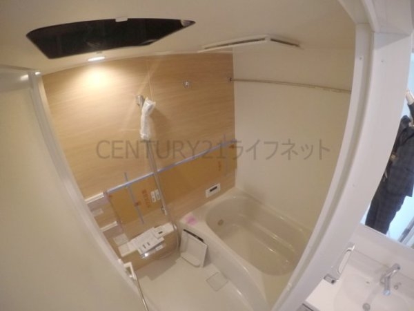 シーズンフラッツ梅田イースト