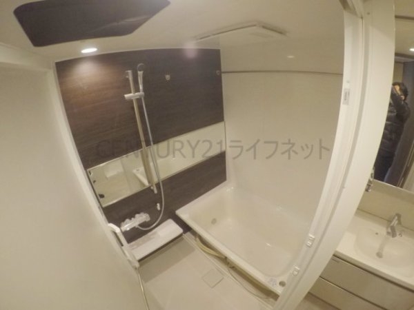 シーズンフラッツ中崎