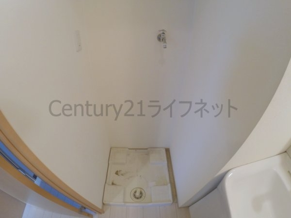 大阪市淀川区十三東３丁目のマンション