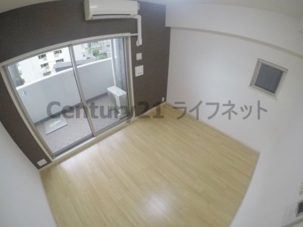 スプランディッド新大阪3
