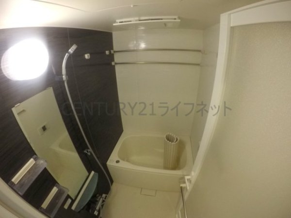 コンフォリア江坂