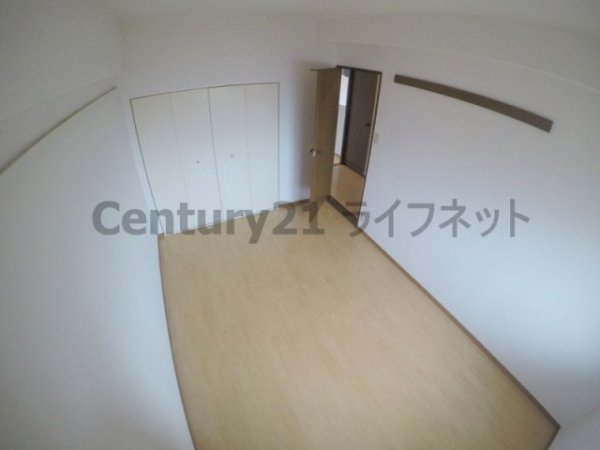 新大阪ファミール2（西館）
