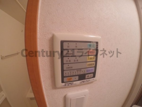 大阪市東淀川区淡路３丁目のマンション