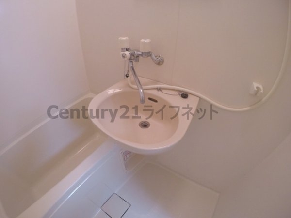 新大阪ハイツ