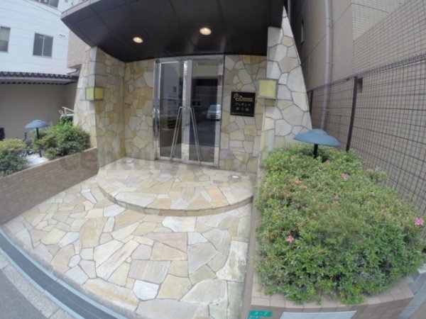 プレサンス新大阪