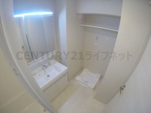 レジリエント江坂穂波町
