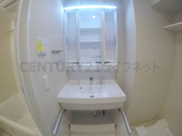 レジリエント江坂穂波町