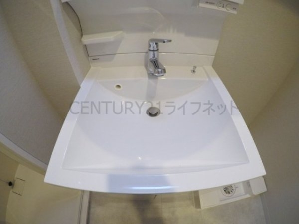 スプランディッド江坂DUE
