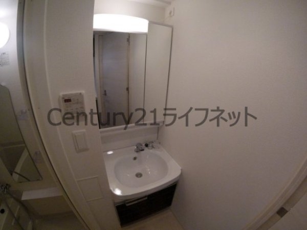 プレサンス南森町ライズ