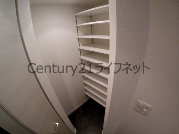 プレサンス南森町ライズ