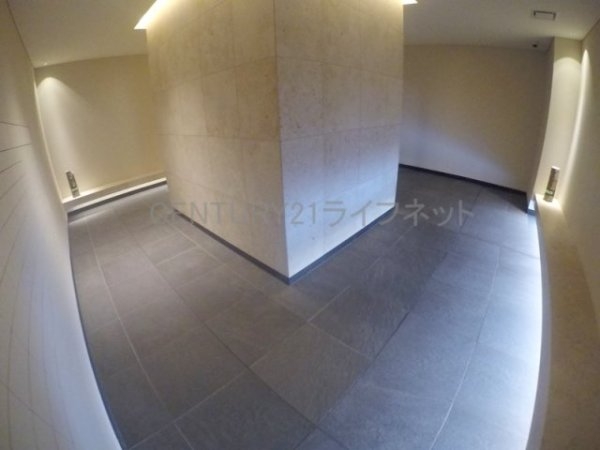 アーバネックス江坂広芝