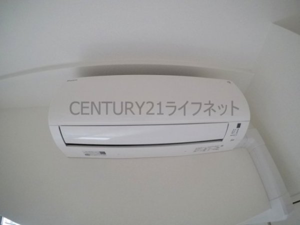アドバンス江坂ラシュレ