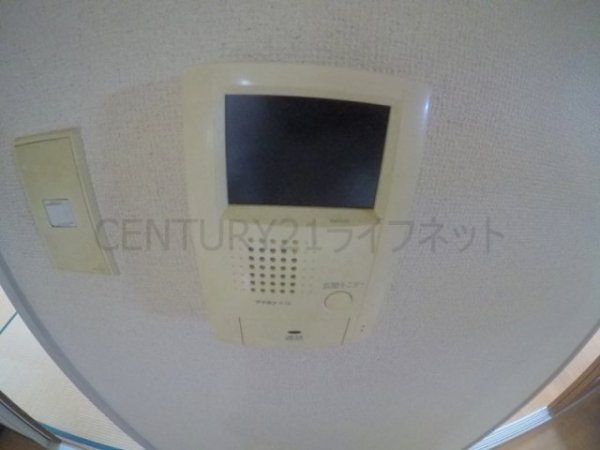 クインテットハイツ