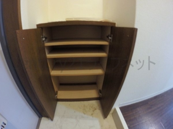 大阪市淀川区西中島７丁目のマンション