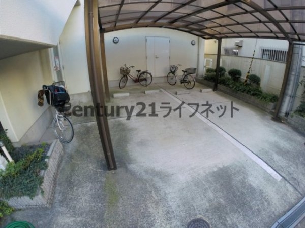 大阪市淀川区西中島７丁目のマンション