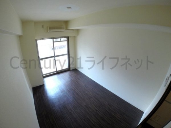 大阪市淀川区西中島７丁目のマンション