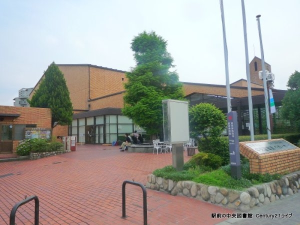 アメニティコート宝塚湯本(宝塚市立中央図書館)