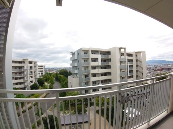 池田市緑丘２丁目のマンション
