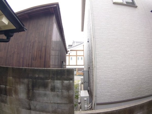 池田市綾羽２丁目のテラスハウス