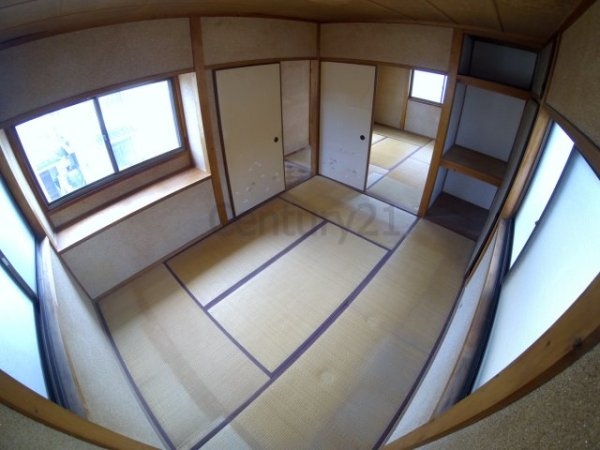 門戸岡田町貸家A棟