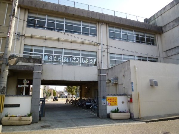 小浜久下ハイツ(宝塚市立　小浜小学校)