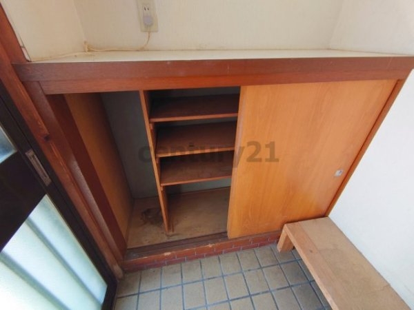 門戸岡田町貸家D棟