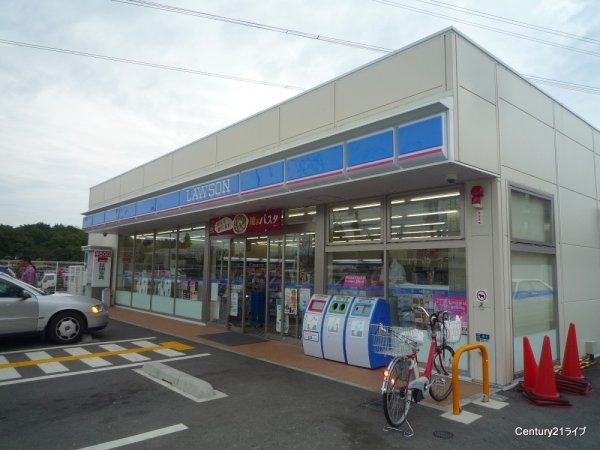 ミューズハイツ(ローソン宝塚山本丸橋二丁目店)