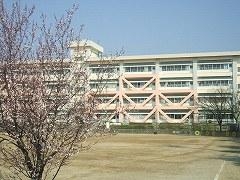 パークビル・ザ・イシバシ(池田市立石橋南小学校)