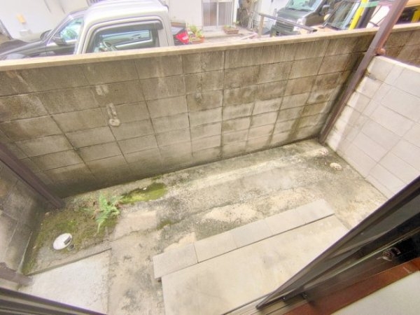 荻野西2丁目テラスハウス