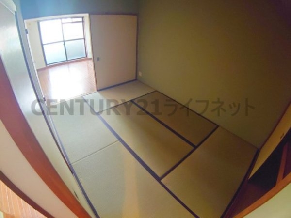 二番館マンション