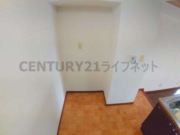二番館マンション