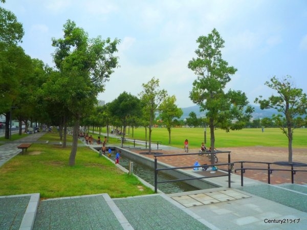 MTビル(末広中央公園)
