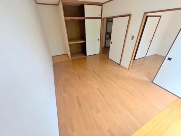 宝塚山手ハイツ