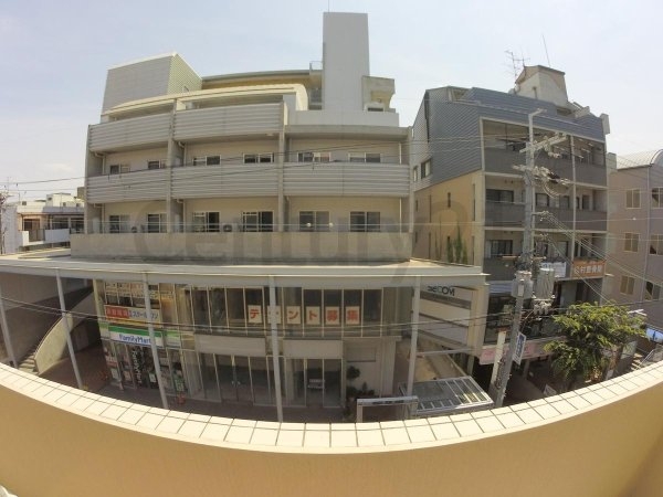 瑠璃甲東園