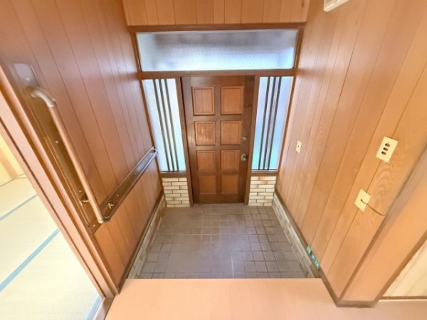 多田院2丁目貸家