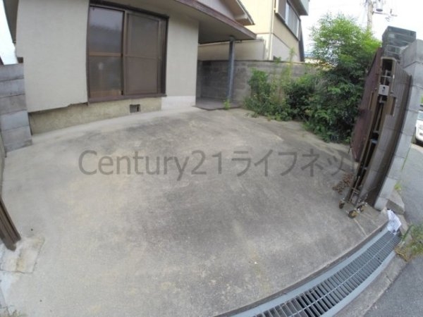 石橋4丁目貸家