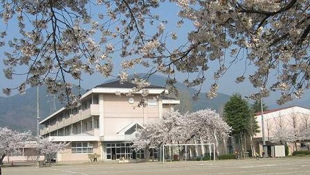 Carna川西池田(川西市立　川西小学校)