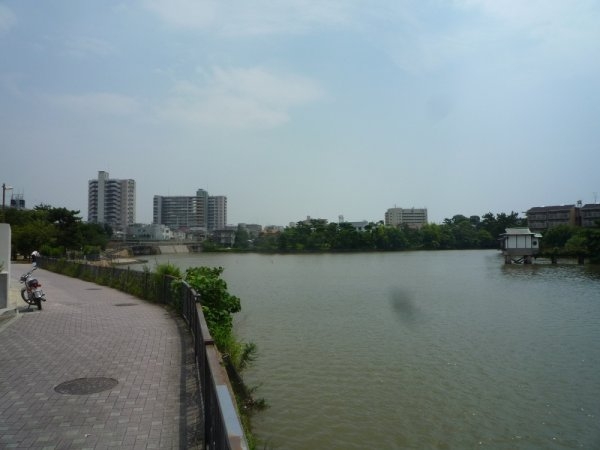 ライフコート仁川(弁天池)