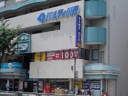 花屋敷1丁目テラスハウス(ゲオ川西能勢口駅前店)
