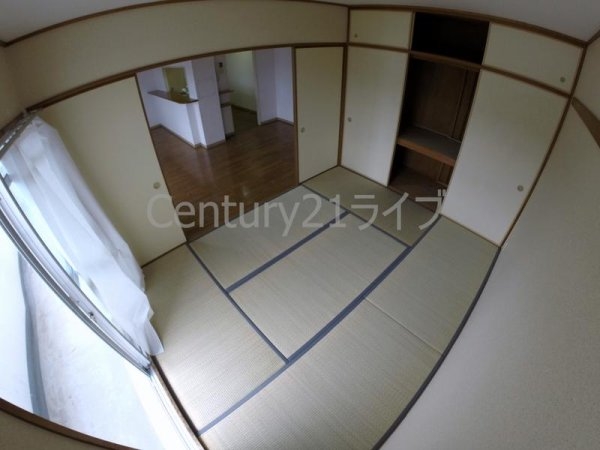 東山台ハイツ203号棟