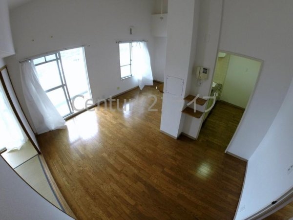東山台ハイツ203号棟