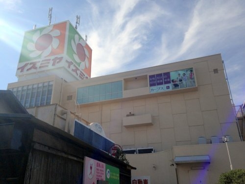 メゾンINAKO1(イズミヤ昆陽店)