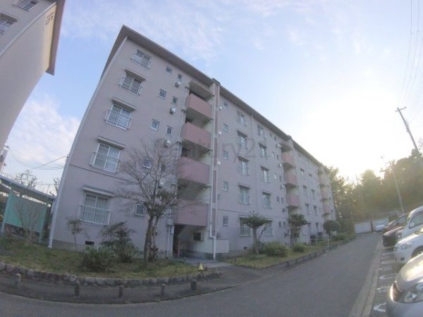 逆瀬川15号棟