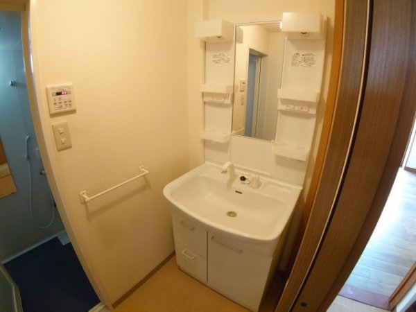 鉢塚3丁目戸建