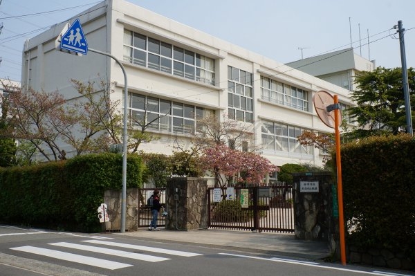 山本不動産第8ビル(伊丹市立 天神川小学校)