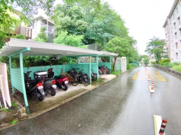 逆瀬川18号棟