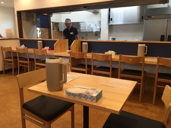 Casade山本台(らーめん　もんつきかかか)