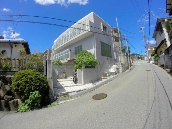 ロイヤルメゾン花屋敷