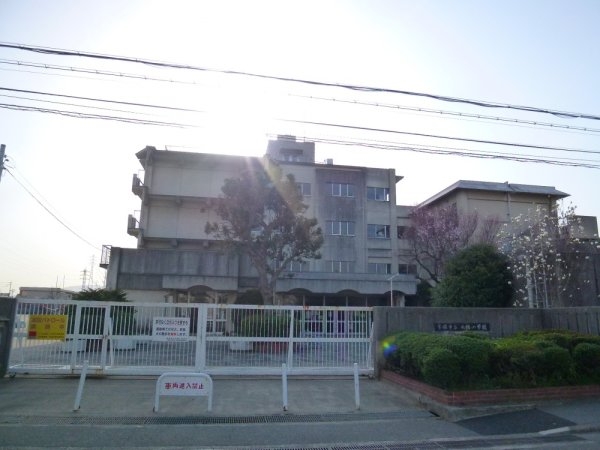 パース宝塚A棟(宝塚市立 丸橋小学校)